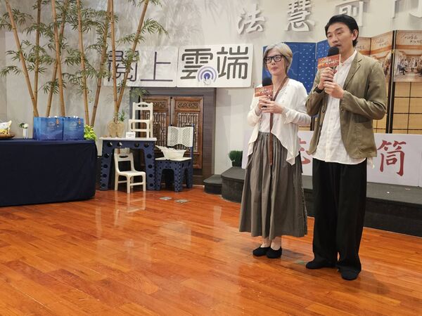 ▲《他的靈魂與他的書店》黃柔閩、曾少宗南下高雄宣傳。（圖／大愛提供）