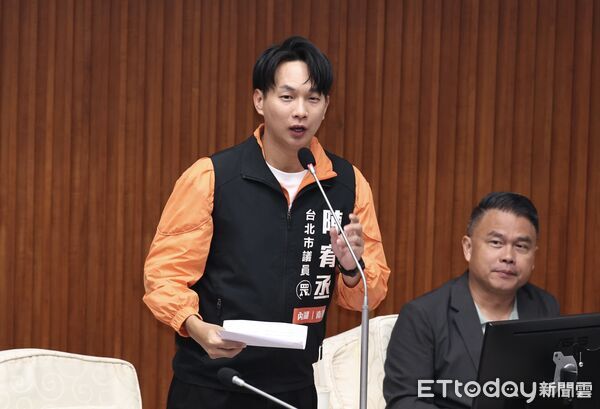 蔣萬安不幫白小雞「個別」站台 陳宥丞：兄弟登山也要各自努力