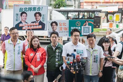 蔣萬安被問高價遮陽傘反嗆簡舒培「佛地魔」 沈伯洋:人民不會接受