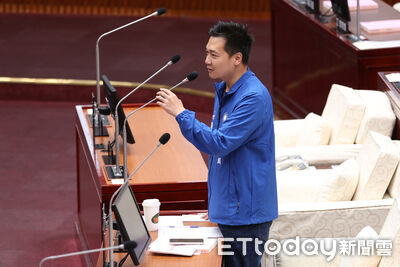 楊植斗:政府不擋疫苗輪得到慈濟被騙? 造神陳時中當人民記憶像金魚