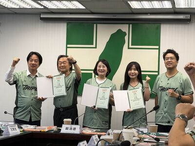 快訊／王世堅拋出震撼彈！宣布「加入沈伯洋競選團隊」