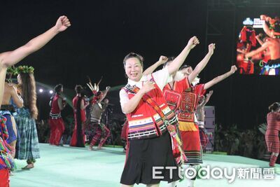 南島豐年節啟航之夜　千人湧入德興大草坪嗨翻天