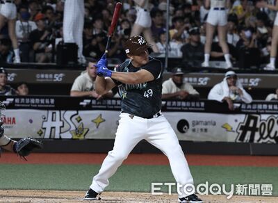 張泰山原想婉拒明星賽　為女兒ㄧ句「爸你以前好強」再披戰袍敲安