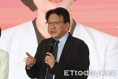 潘孟安推記者? 總統府還原始末:潘秘書長對此表達不好意思