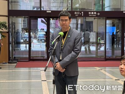 蔣萬安號召725上街頭 周永鴻酸:世界在踢足球「蔣盧踢皮球」