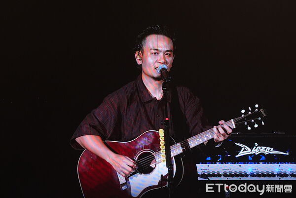 ▲▼滅火器台北小巨蛋演唱會day2。（圖／記者呂佳賢攝）
