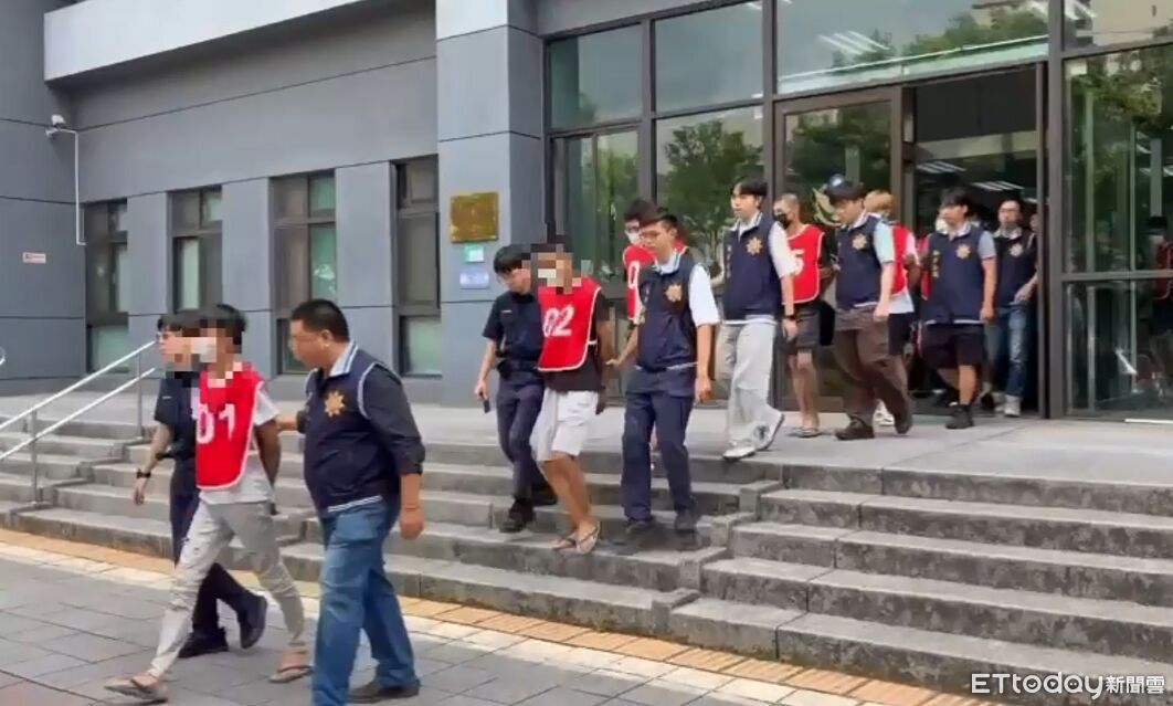 街頭逆向狂飆、翹孤輪!泰山12飆仔被逮 吃77單最重罰150萬 | ETtoday社會新聞 | ETtoday新聞雲
