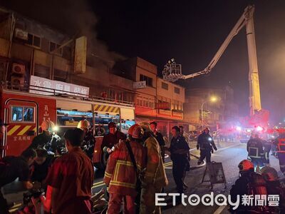 宜蘭金紙行深夜火警「一度10人受困」！老婦無生命跡象搶救中