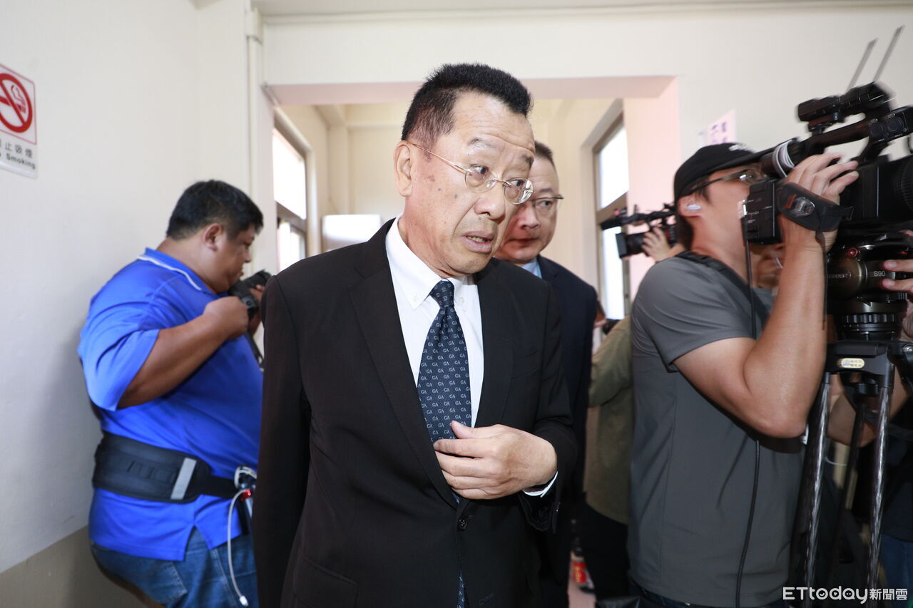 政府高層稱海鯤號8月底、9月初交艦 顧立雄否認:沒有這樣的時限 | ETtoday政治新聞 | ETtoday新聞雲