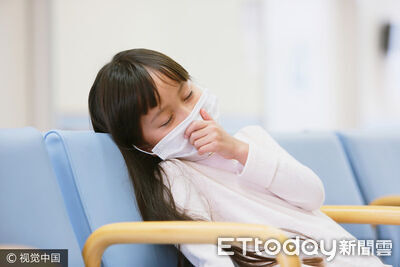 陸9歲女因「愛挖鼻孔」差點毀容 醫驚呼:2天內惡化,險喪命