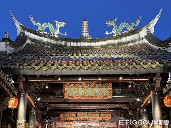 ▲台南市推動城市光環境改造，以精準配光呈現古蹟及歷史建築夜間風貌。（記者林東良翻攝，下同）