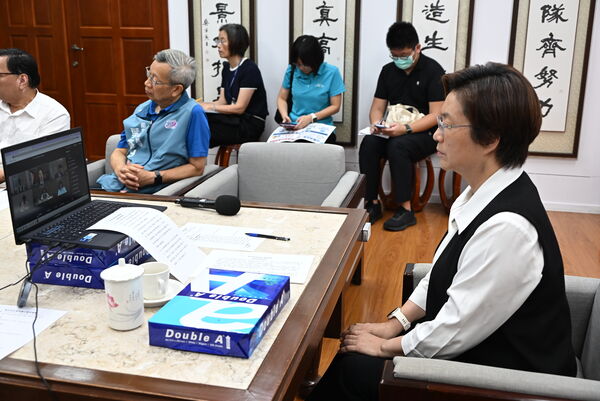▲反毒油，彰化縣長王惠美參加國是會議。（圖／縣府提供）
