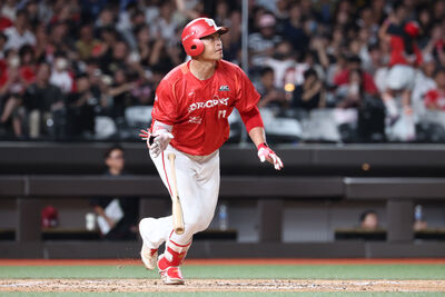 朱育賢轟本季第10發寫連11季紀錄　味全3比2退桃猿奪3連勝