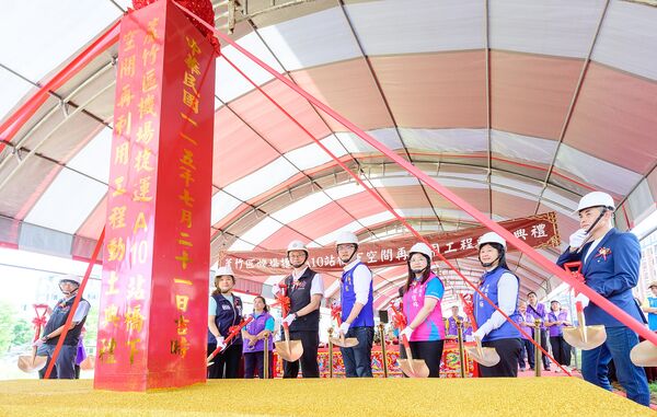 ▲桃園市長張善政今天上午主持「蘆竹區機場捷運A10站橋下空間再利用工程動工典禮」。（圖／市府新聞處提供）