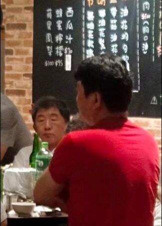 ▲李明賢控陳時中應酬太悠閒。（圖／李明賢臉書）