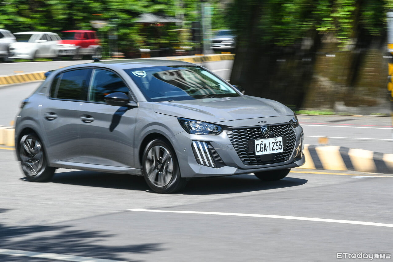 ▲Peugeot 208重回台灣市場！不僅省油、省稅金，顏值、樂趣更是獨特的存在。（圖／記者徐煜展攝）