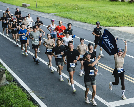 ▲「ASICS RUNNING DAY」日前在公館水岸熱力開跑。（圖／ASICS提供）