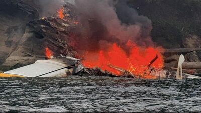 美國11人水上飛機墜毀起火 畫面曝光