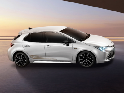 台灣「TOYOTA進口掀背」百萬有找!Corolla Sport 60周年正式開賣