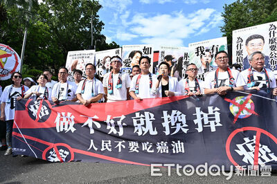 行政院前抗議毒油案 黃國昌提3訴求追食安、卓榮泰下台負責