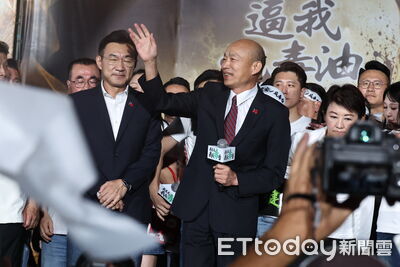 韓國瑜開酸民進黨! 可改名「四推黨」:很怕下次推給秦始皇