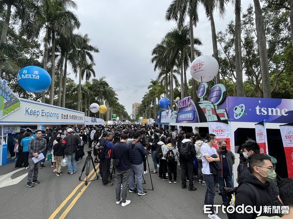 大專生人數跌破106萬：科技類學生占比近半，專家警告人才結構失衡風險