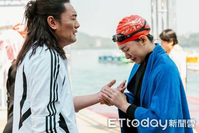 中央公園、歌劇院都入鏡!《突破三千米》傳捷報 星二代再奪影后