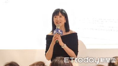 方念華《看板人物》收攤！首露面曝真實心聲　高EQ回應新聞圈資遣潮