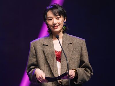 蔡思韵追星韓國名導! 放閃劉俊謙「多備一份DVD」幫老公討簽名