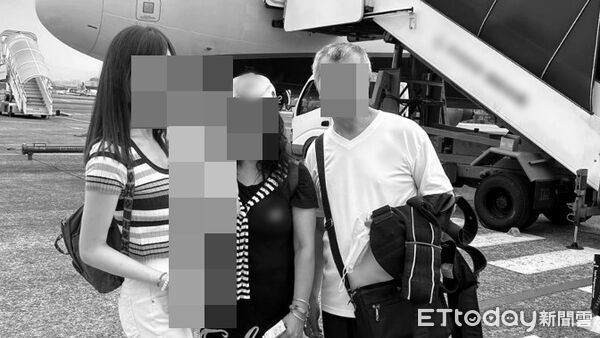 ▲中和公公狂砍媳婦100刀奪命,公公、媳婦合照曝光。(圖/民眾提供)