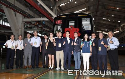 北捷全新列車發表　明年5月投入紅線營運每小時增1.2萬運量