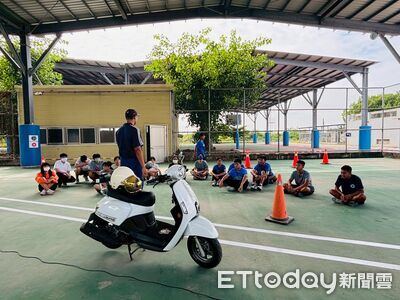 台南首創微型電動二輪車校園認證！8校下半年試辦　事故死亡降10.2％
