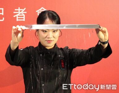 黑白大廚鄭智善「甜蜜蜜」8/16開幕