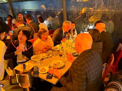 貼照爆「白委出國黏著徐佳青」回國卻罵假考察　李正皓：噁不噁心