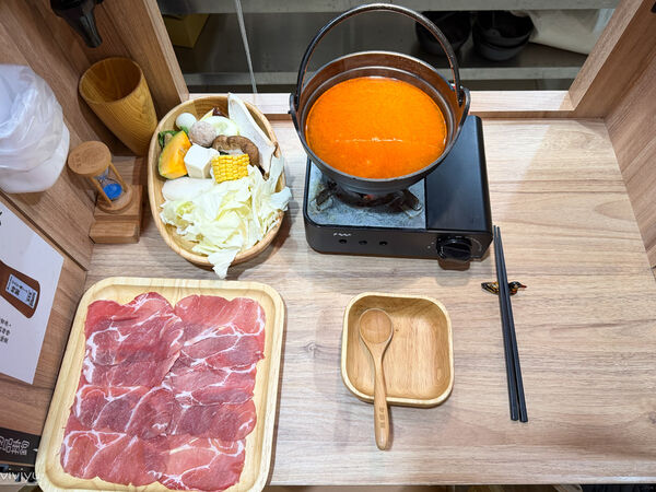 ▲▼淡路島天然撈生麵 八德店。（圖／《Viviyu小世界》授權提供）