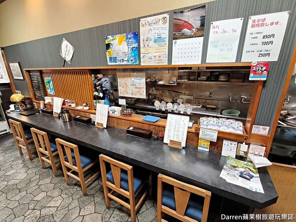 ▲▼へぎ蕎麦処むろしま必吃布海苔蕎麥麵，還有天婦羅、串燒配新潟地酒。（圖／《DARREN蘋果樹旅遊玩樂誌》授權提供）