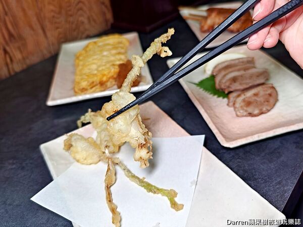 ▲▼へぎ蕎麦処むろしま必吃布海苔蕎麥麵，還有天婦羅、串燒配新潟地酒。（圖／《DARREN蘋果樹旅遊玩樂誌》授權提供）