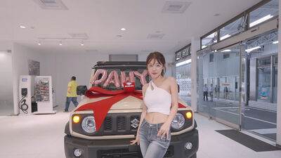 李多慧在台圓夢買車 特選車牌「9982」背後意義曝光