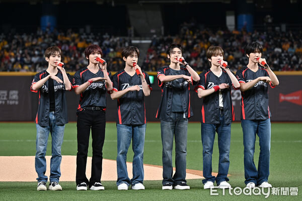 NCT WISH首度開球現身大巨蛋 讓粉絲驚喜連連 圖片 3