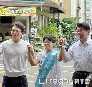陳詩薇攜手許忠信成立聯合服務處 黃國昌、謝龍介現身力挺