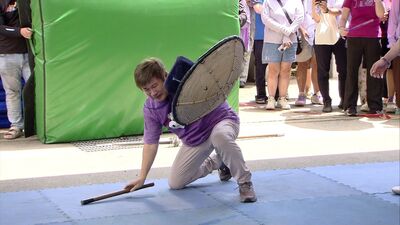 胡瓜關公面前耍大刀！連勝3位武術高手　得意嗆：還有誰