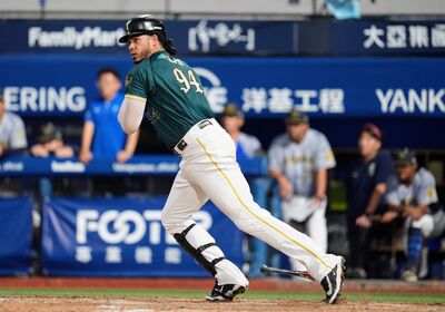 曾子祐超前轟、魔鷹第14轟助威 台鋼雄鷹10比3勝富邦悍將