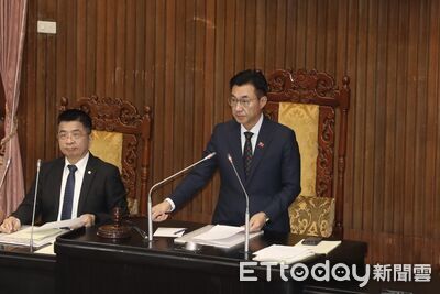 黨政軍條款鬆綁!《廣電法》修法三讀 放寬政府間接持股上限至1%