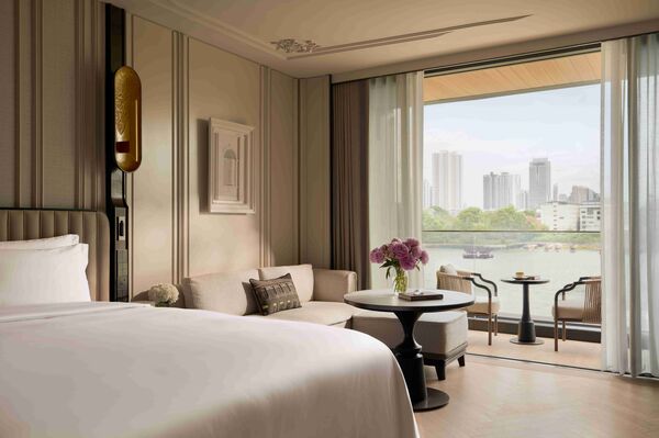 ▲▼坐落湄南河畔的曼谷海關大樓朗廷酒店（The Langham, Custom House, Bangkok）即日起開放訂房，首批住客將於12月20日入住。。（圖／業者提供）