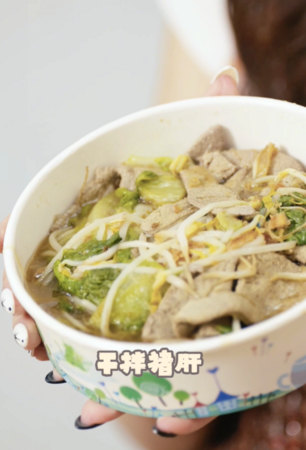 ▲▼侯佩岑。（圖／翻攝自微博／侯佩岑）
