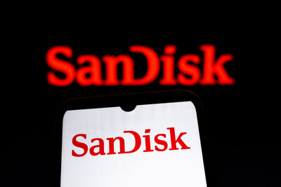 記憶體大廠Sandisk今年狂飆544%！揭2030成長藍圖　毛利率守80%