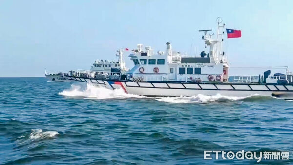 ▲▼4艘中國海警船侵擾金門限制水域遭海巡一對一併航驅離。（圖／海巡署金馬澎分署提供）