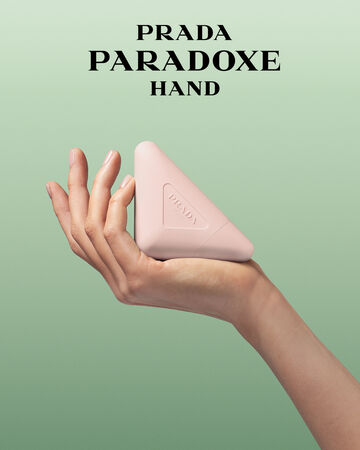 ▲百貨七夕買千送百優惠。（圖／業者提供）