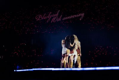 BLACKPINK 10週年活動惹議！　Jisoo親致歉：讓大家失望了