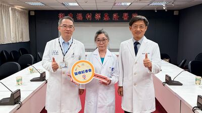 別把粉瘤當痘痘！男拖多年突飄異味　基隆醫院籲千萬別亂擠